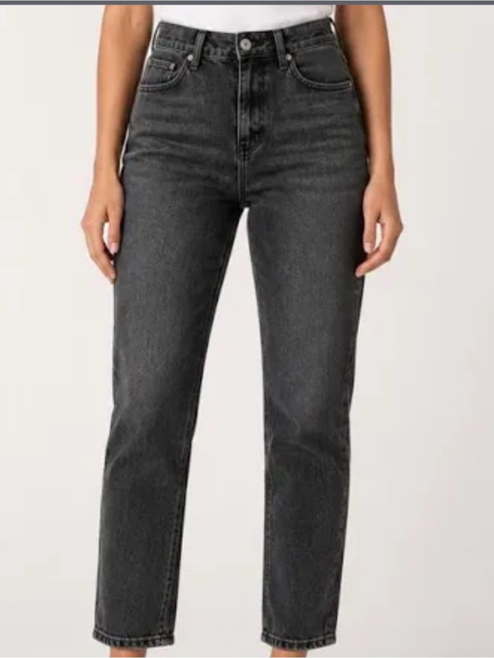 PacSun Women's Black High-Rise Straight Leg Mom Jeans in Washed Black 27
